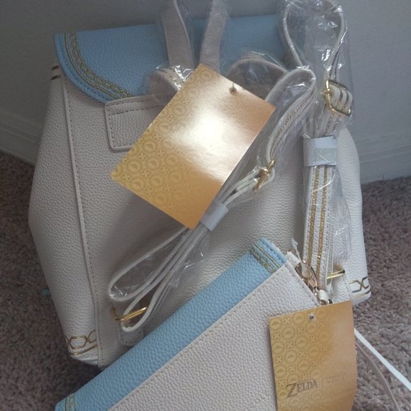 Legend of Zelda backpack & matching wallet - Picture 2 of 2